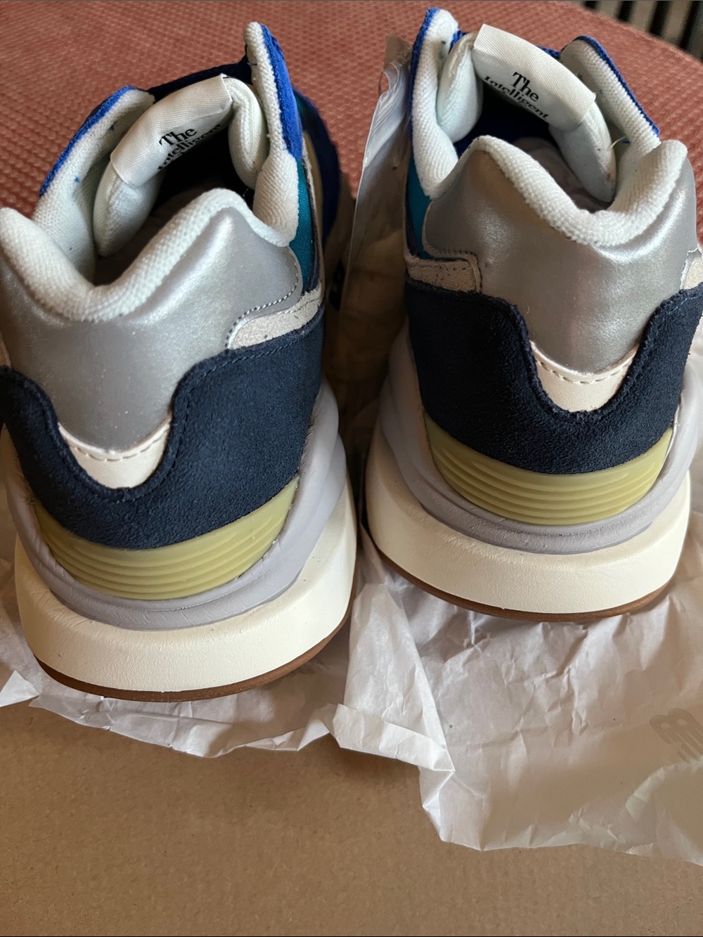 New Balance Men’s Running Course Blue and Orange with Metallic - Picture 4 of 10